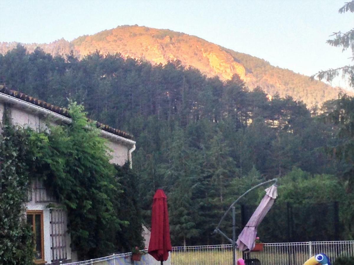 Les Reves Villa Arques  ภายนอก รูปภาพ